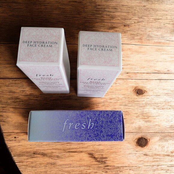 Fresh - Sugar Lip Treatment, AURORA RED + 2 Samples Rose Face Cream, NIB - Picture 4 of 5